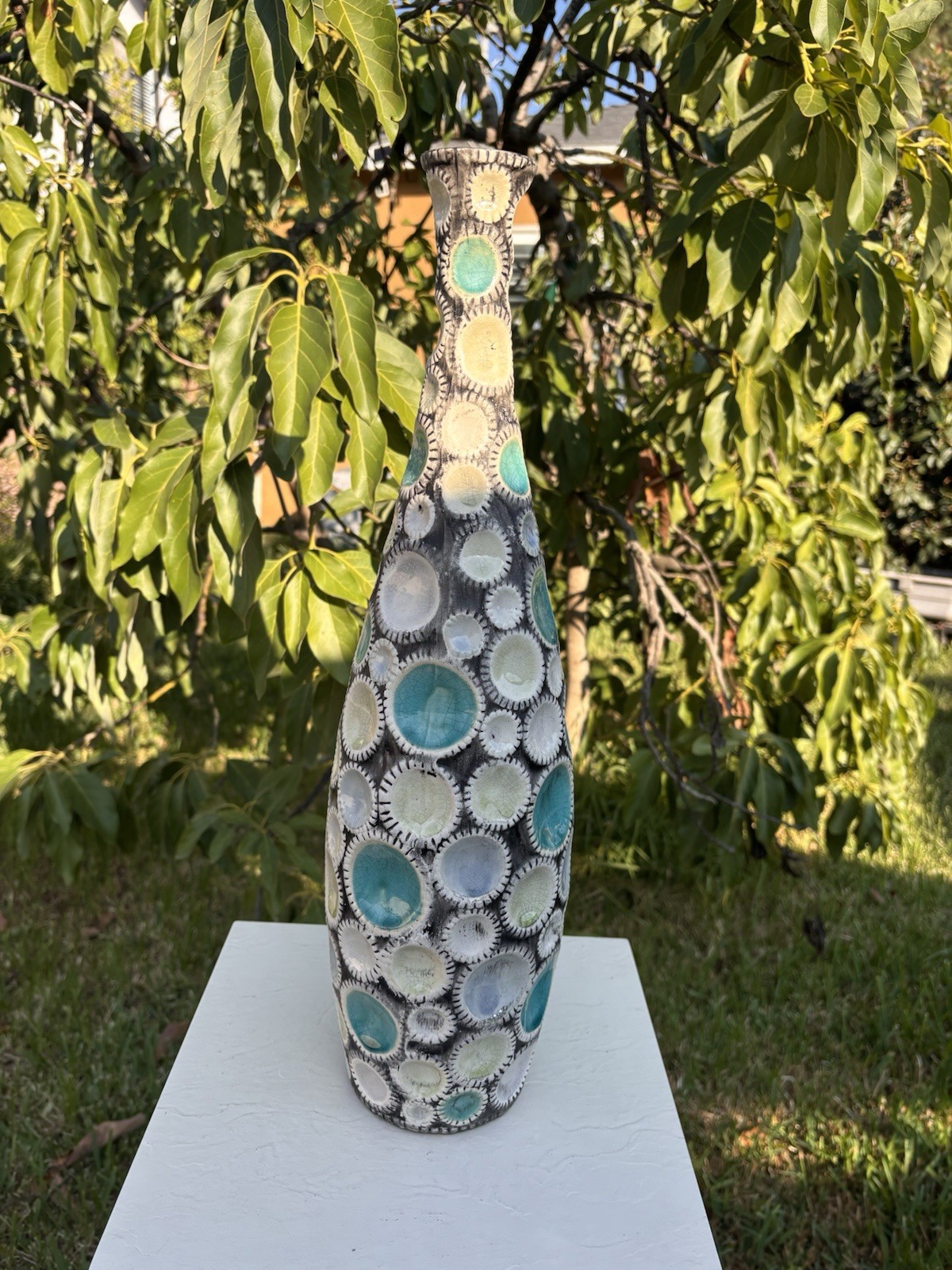 HongLianRiven Bottle 20” Vase White Cream Turquoise Resin Colorful Geometric