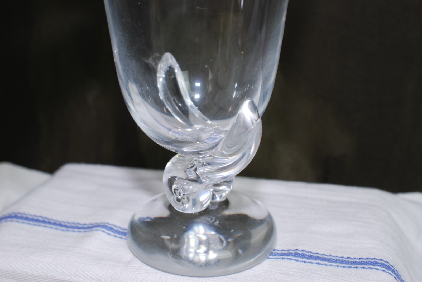 Art Crystal Vase – Stueben Signed Vase – Gorgeous Mid Modern Design