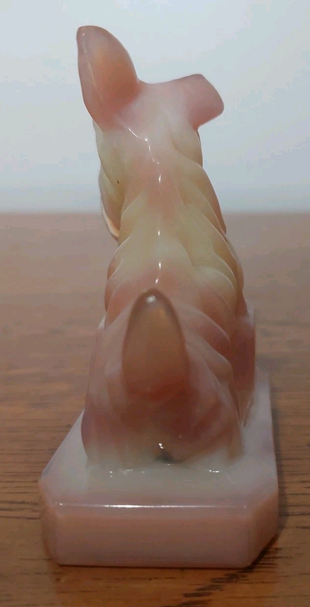 Boyd Art Glass JB Scottie Dog Figurine Ivory Blush Slag Glows Bright EC