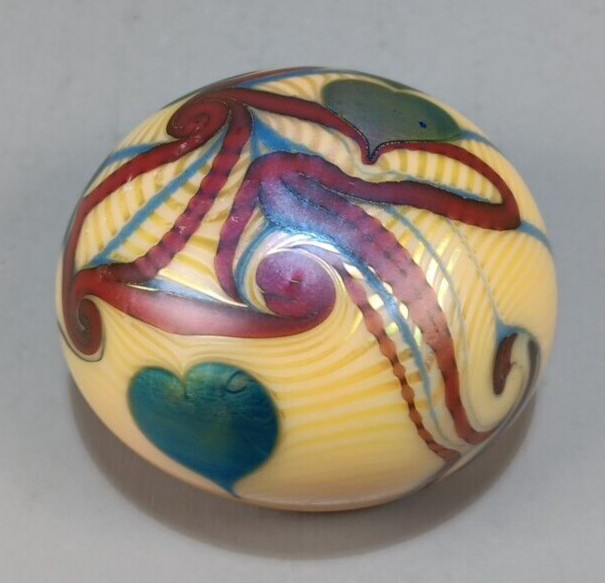 Orient & Flume Vintage Signed Dated 1974 Iridescent Art Glass Pulled Paperweight