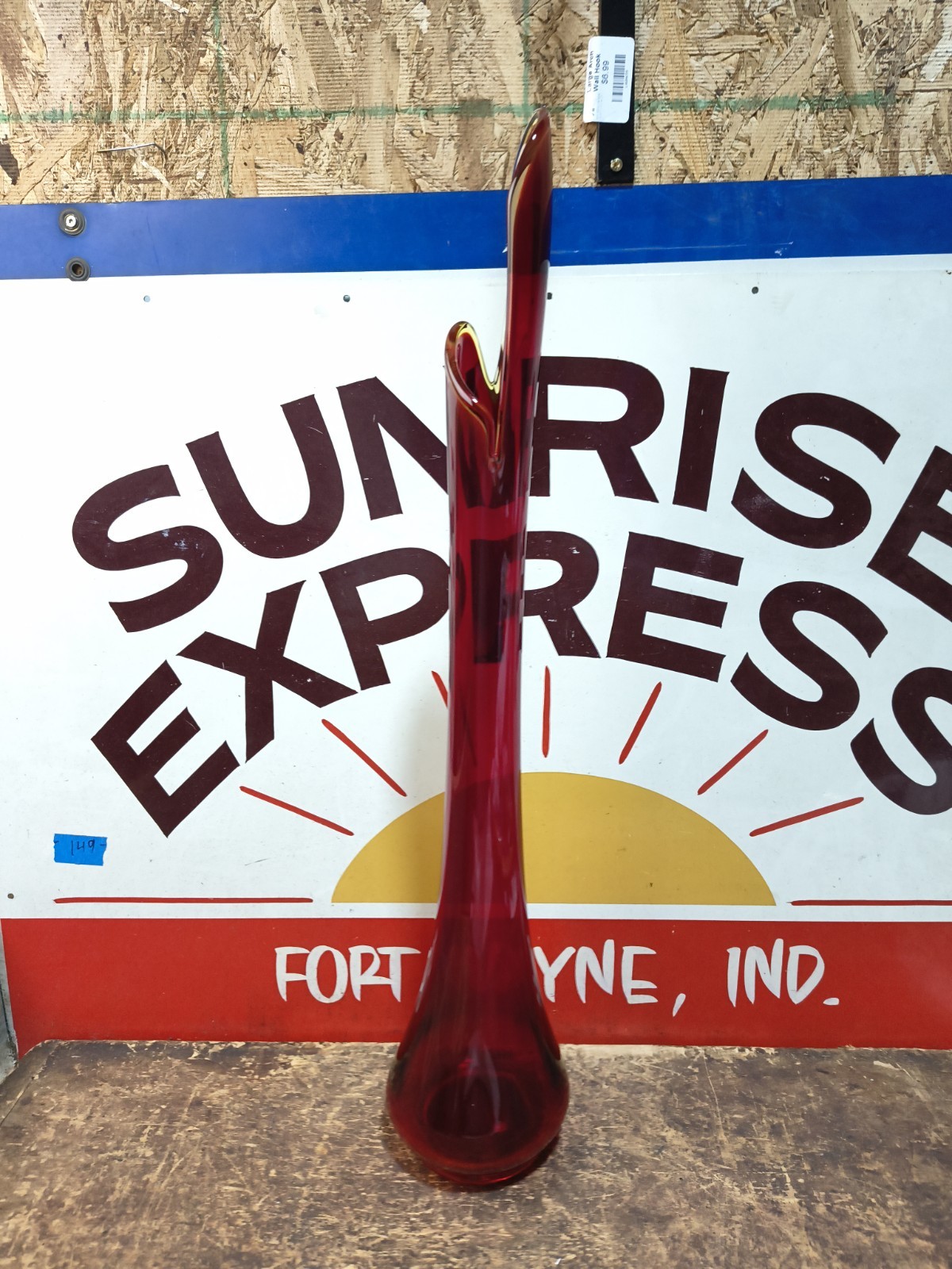 LE Smith Ruby Red Amberina Flame Smoothie Swung Vase Fat Bottom 25 Inches Tall