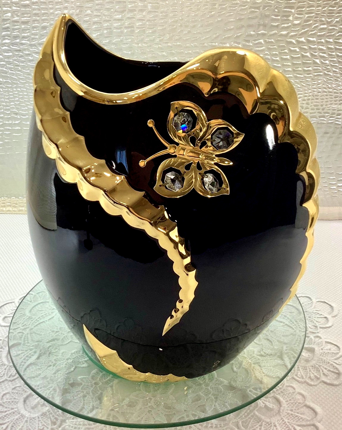 BC Creazioni Dipinto a Mano Signed 12” Black Gold Gilt Encrusted Vase Crystals
