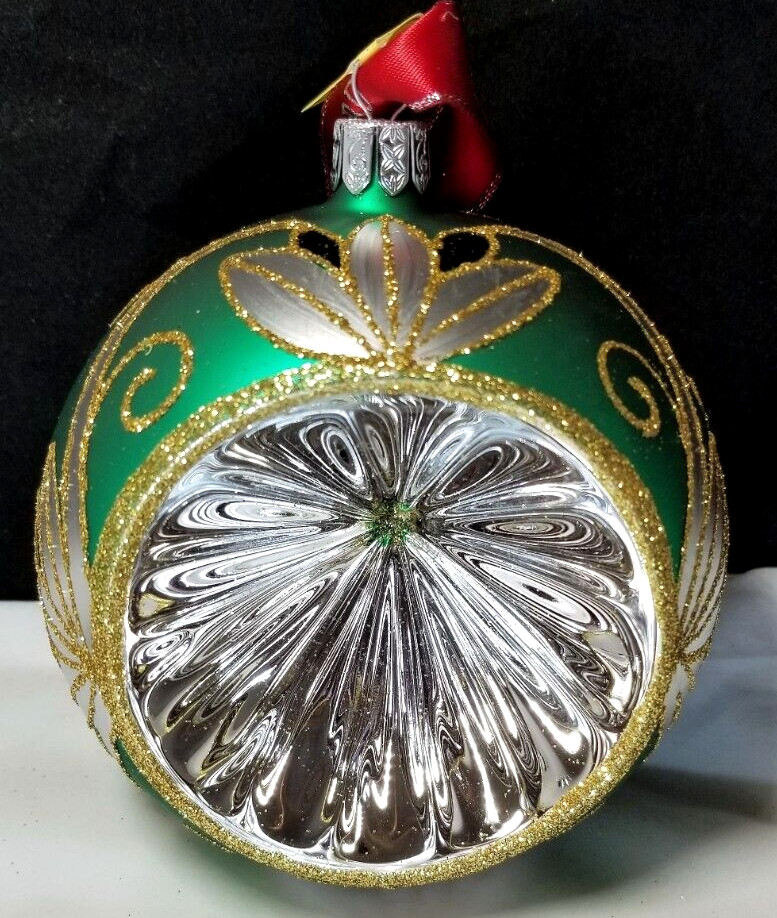 Waterford Holiday Heirlooms Emerald Scroll Reflector Ball Box w/tag # 155250