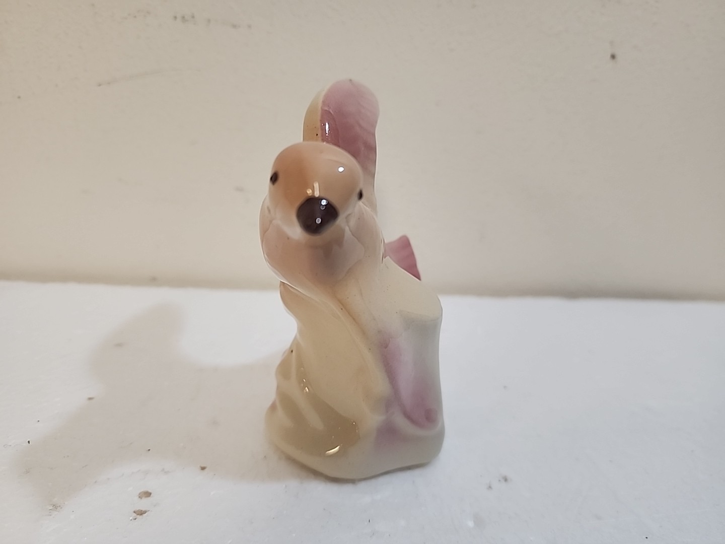 VTG Royal Copley Swallow Bird Tree Stump Figurine Pink Mauve MCM 1950’s Ceramic