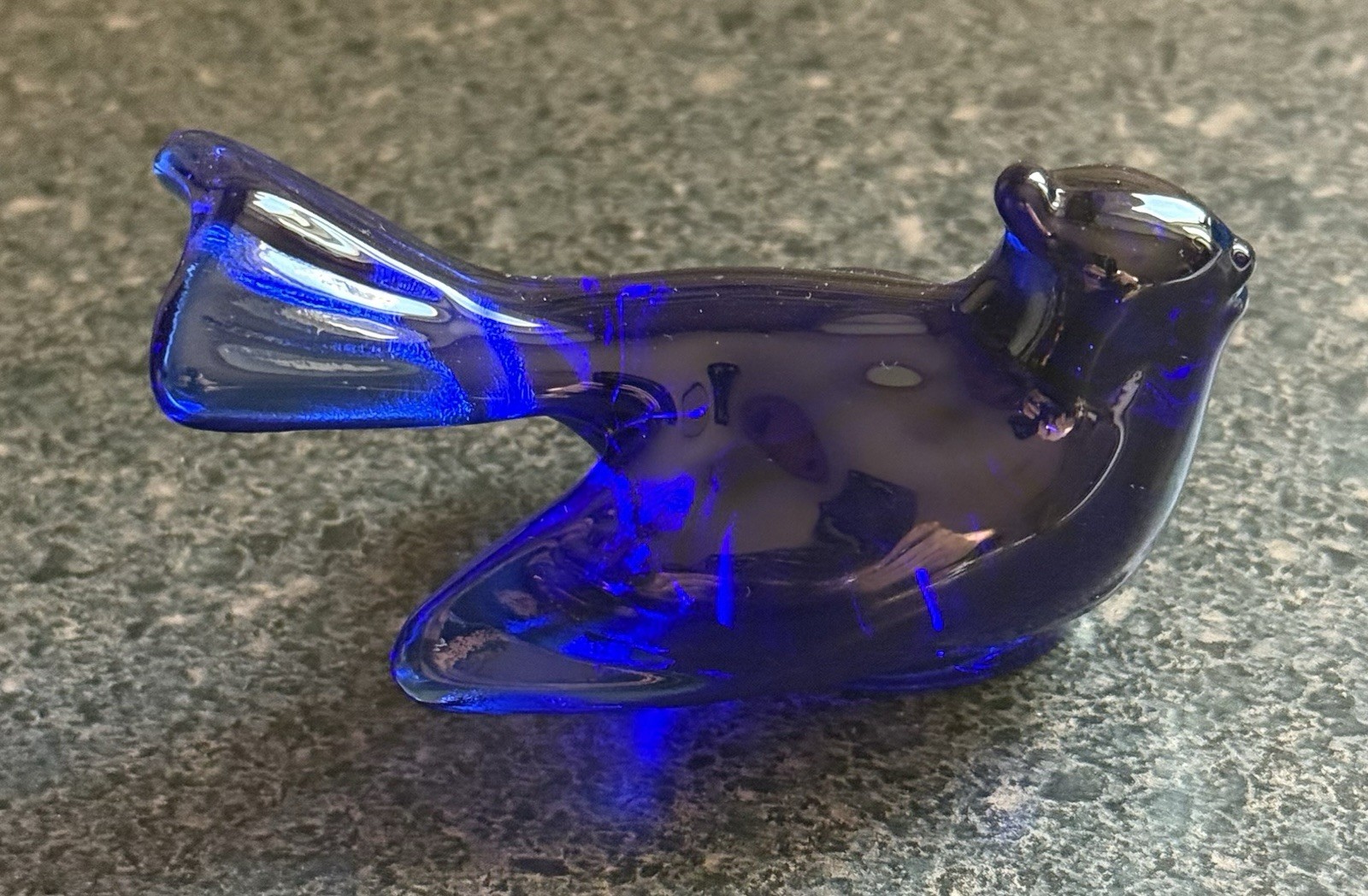 Mosser Glass – COBALT – MINI Bird Shelf Sitter 3″ – Cute in a window sill
