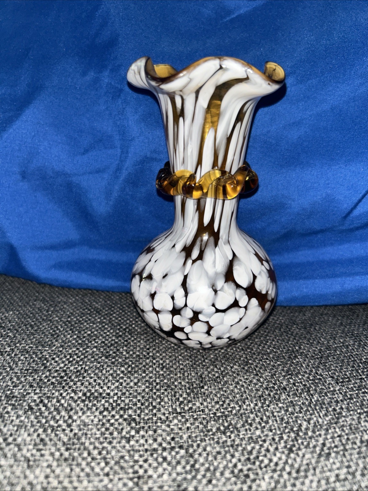 Vintage Splatter Art Glass Amber White Bud Vase Applied Ribbon Hand Blown 5.5”