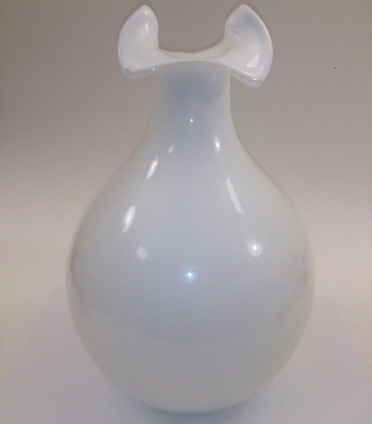 Tarnowiec Retro Design Hand Made Blown Glass White Vase Poland Polish Art
