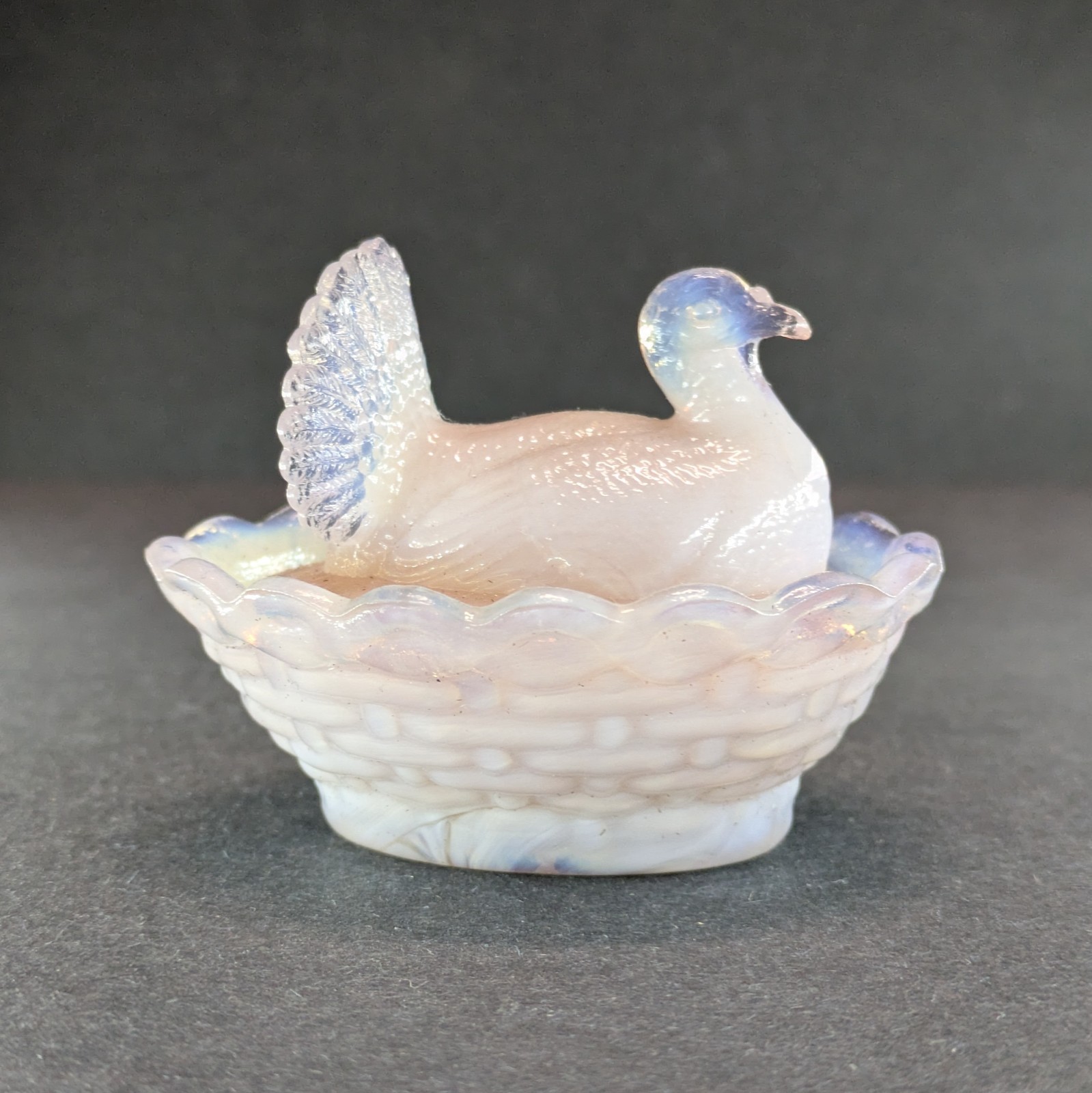 Boyd Crystal Art Glass Turkey Salt / Turkey-on-Nest MIRAGE