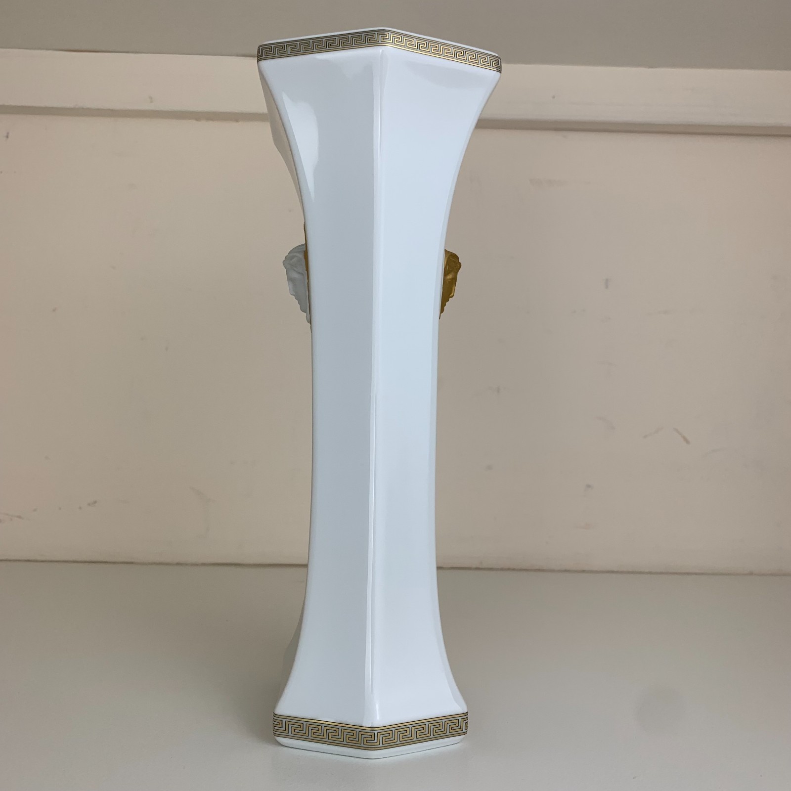 Versace Rosenthal Gorgona Medusa White & Gold Porcelain Tall Vase 10 1/4″ 26cm