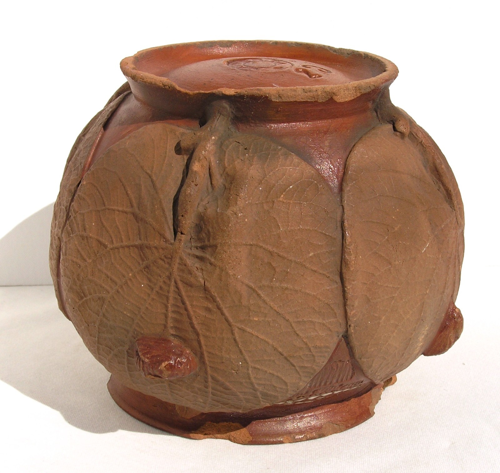 Vintage La Verita Face Planter Pot Jardiniere Terracotta Cabbage Leaf Bee Italy
