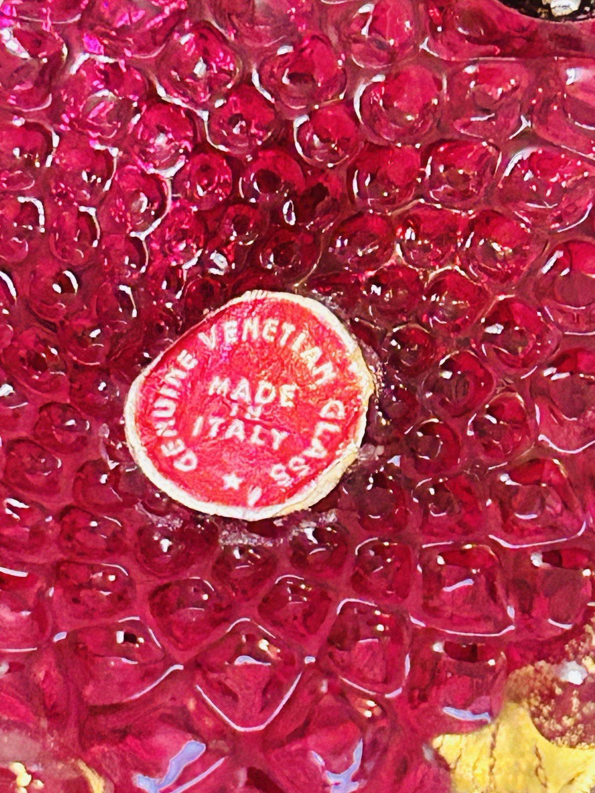 VINTAGE MURANO CRANBERRY ITALIAN ART GLASS HANDKERCHIEF VASE-DIAMOND/QUILTED