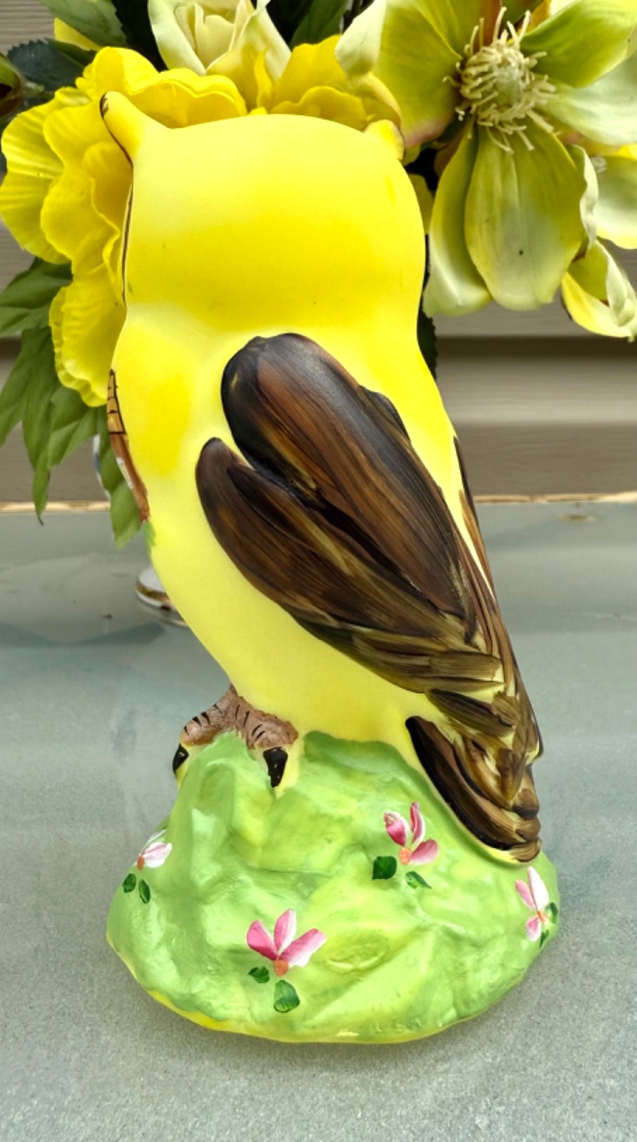 EXC. OOAK Fenton/Mosser**DANDELION YELLOW “THE PATH TO HOME” OWL FIGURINE..2026