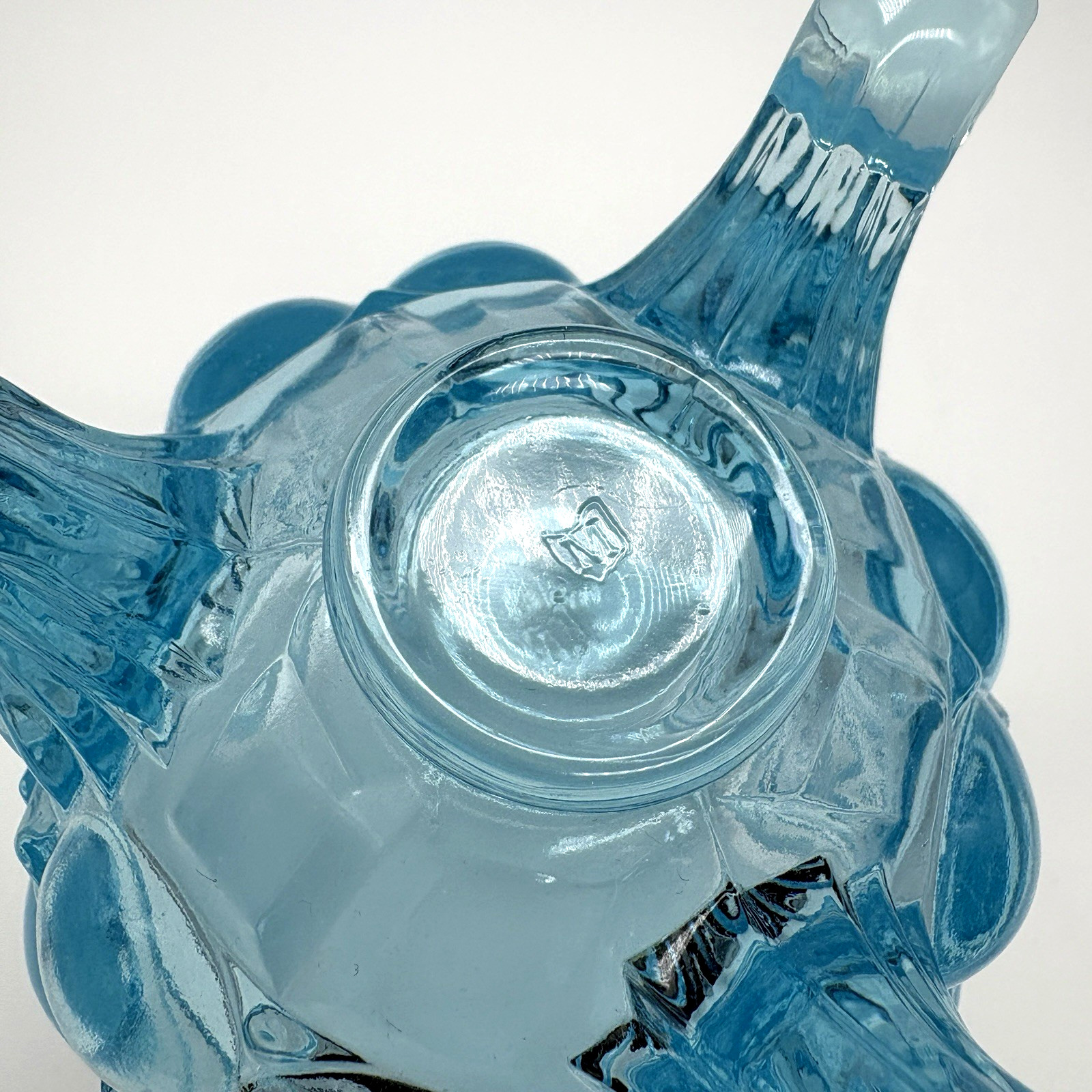 Mosser Aqua Blue Glass 3 Footed Eyewinker Eye Winker Pattern Spooner Vase