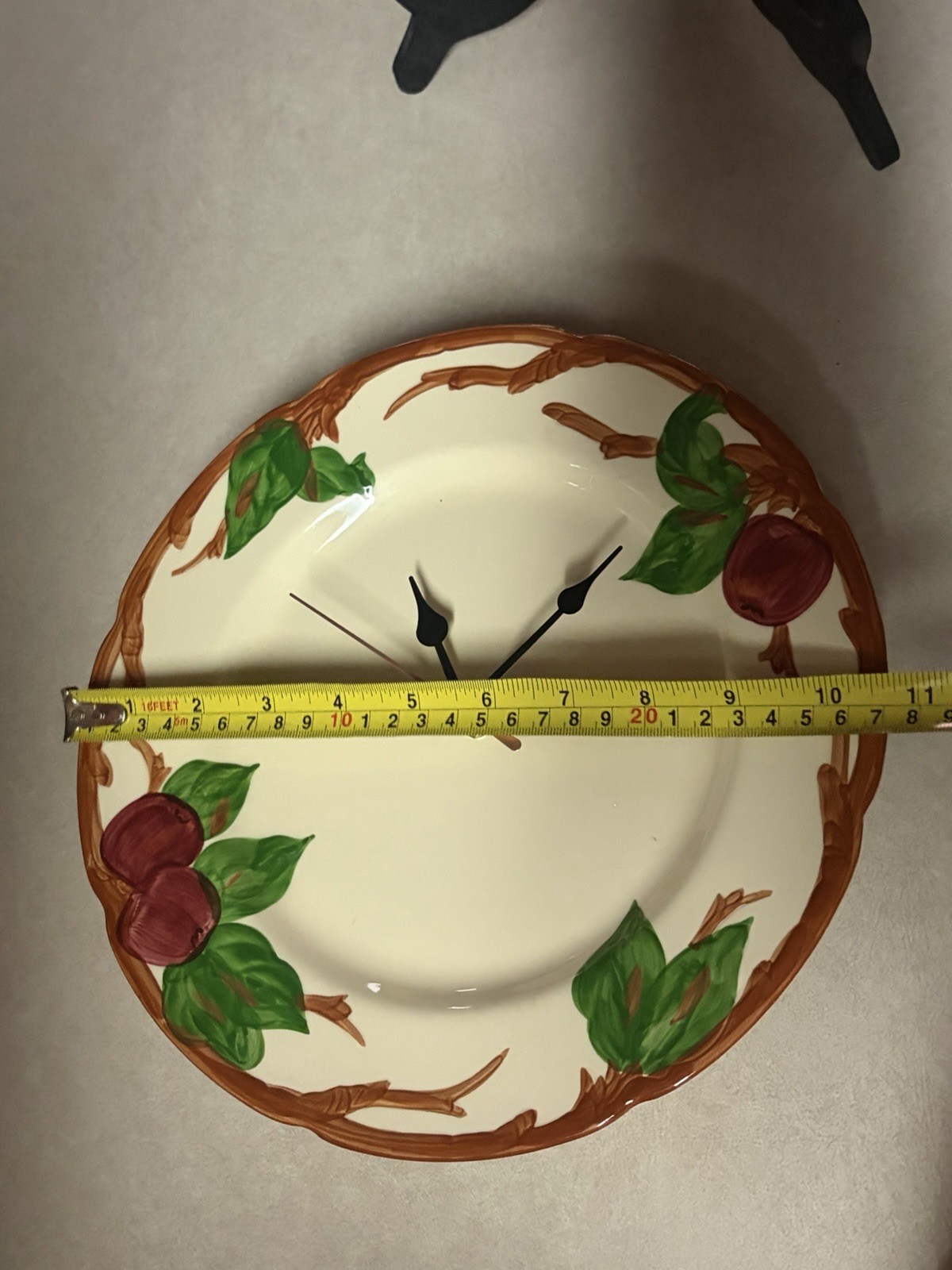Franciscan Apple Plate Clock