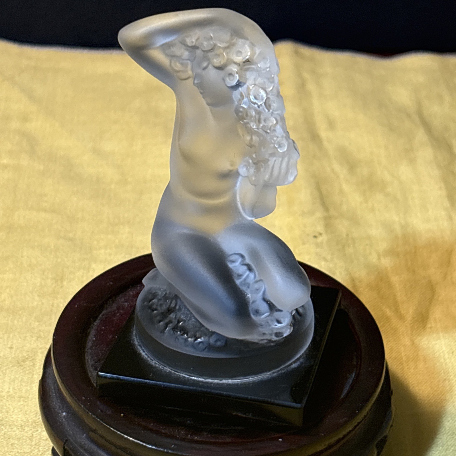 Lalique Frosted Crystal Floreal 3 1/2″ Nude Woman Figurine Black Base France
