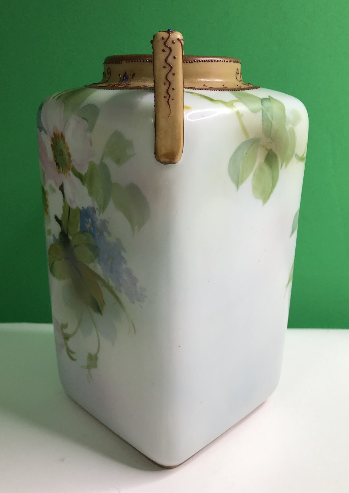 IMPERIAL NORITAKE NIPPON HAND PAINTED VASE OLD ROSES ART NOUVEAU MORIAGE C 1910