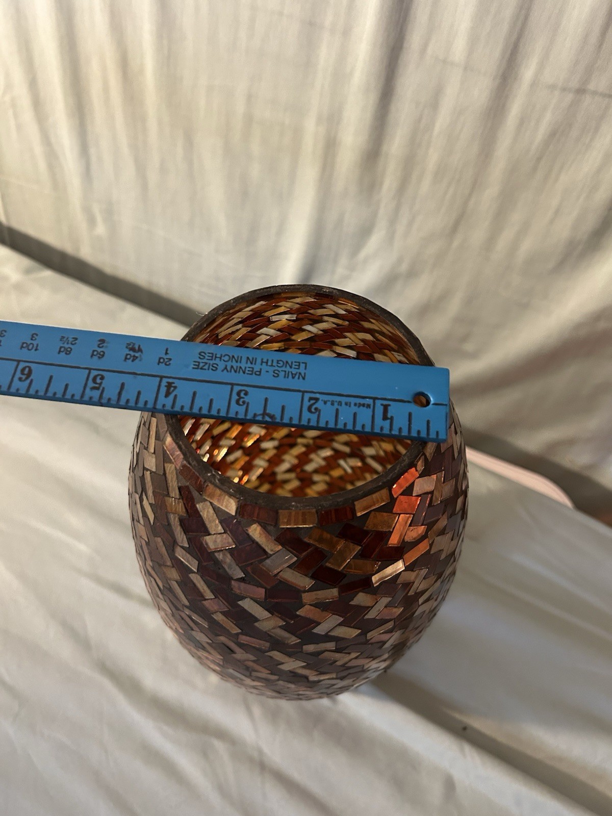mosaic glass vase red, tan, and gold 10 3/4″