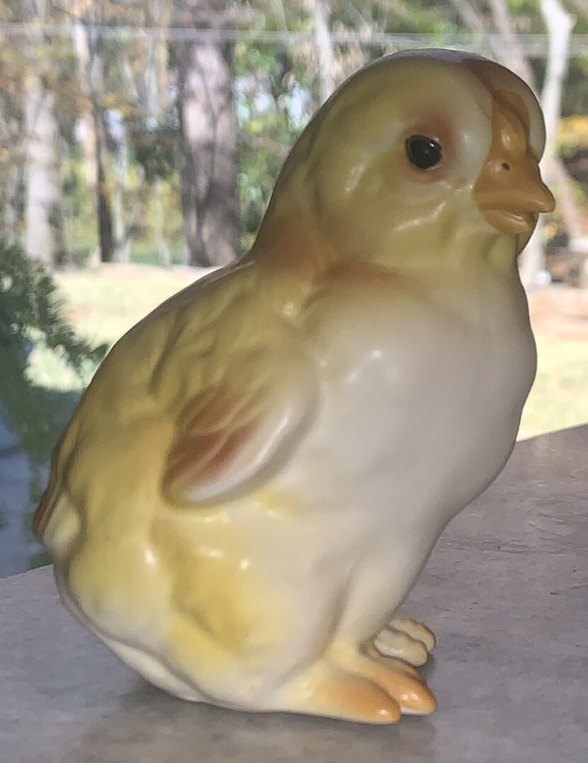Vintage Chick Baby Chicken Figurine Pottery Off White Yellow Brown