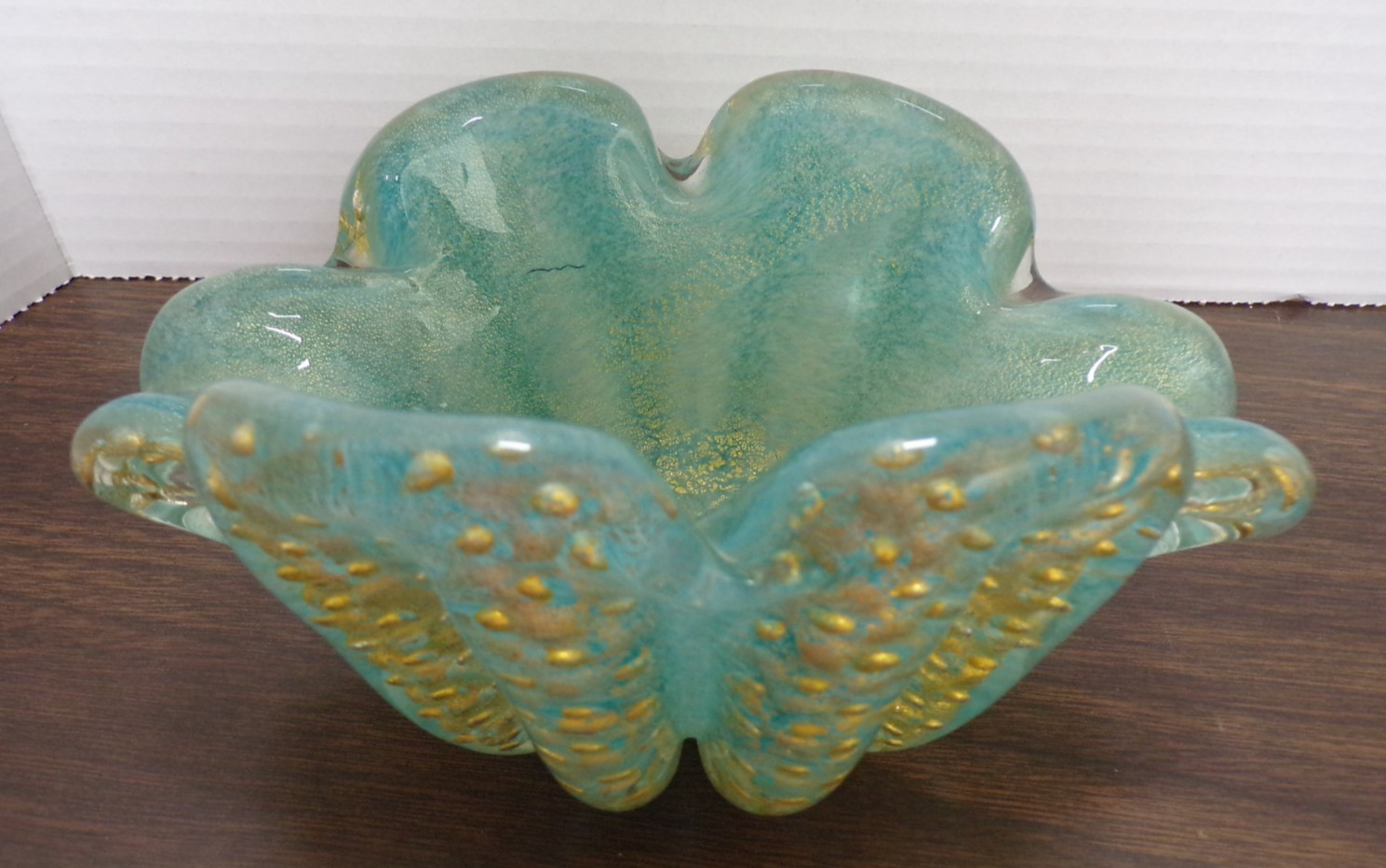 Murano Italian Seafoam Green Ribbed Vase with Gold Flecks and Bubbles Gorgeous!!