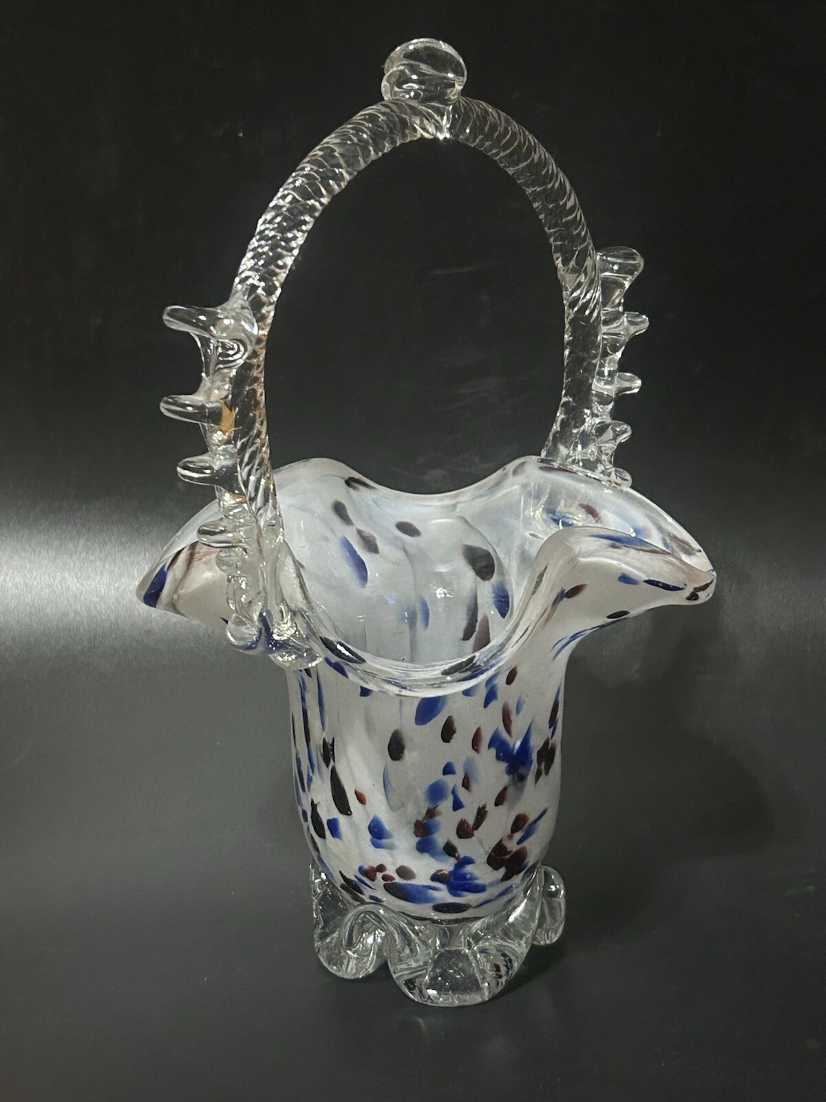 Romanian Hand Blown Art Glass Basket Vase With Applied Handle 7″
