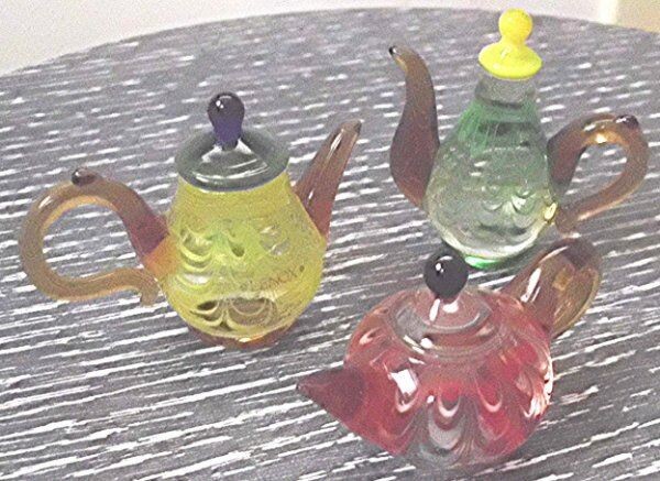 LENOX TEA FOR THREE MINIATURE ART GLASS TEA POTS SET OF 3 MINT NIB