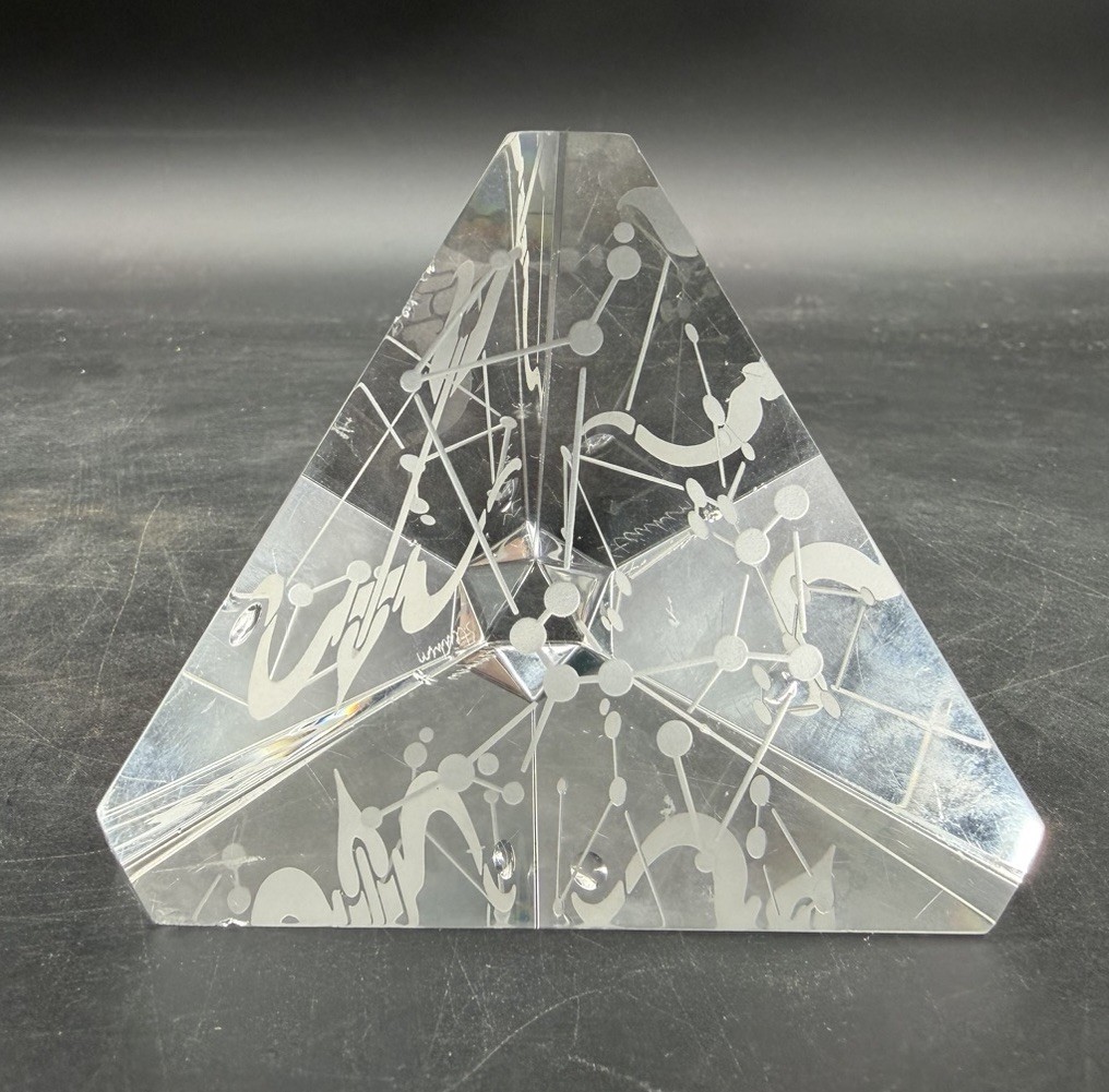 Steuben Sagittarius Zodiac Crystal Pyramid Paperweight Constellation Fleabites