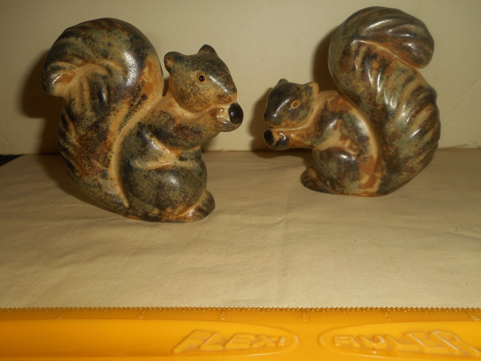 Vintage Pottery SQUIRREL Figurines 2 MISTLETOE Christmas Shop Wickford RI Labels