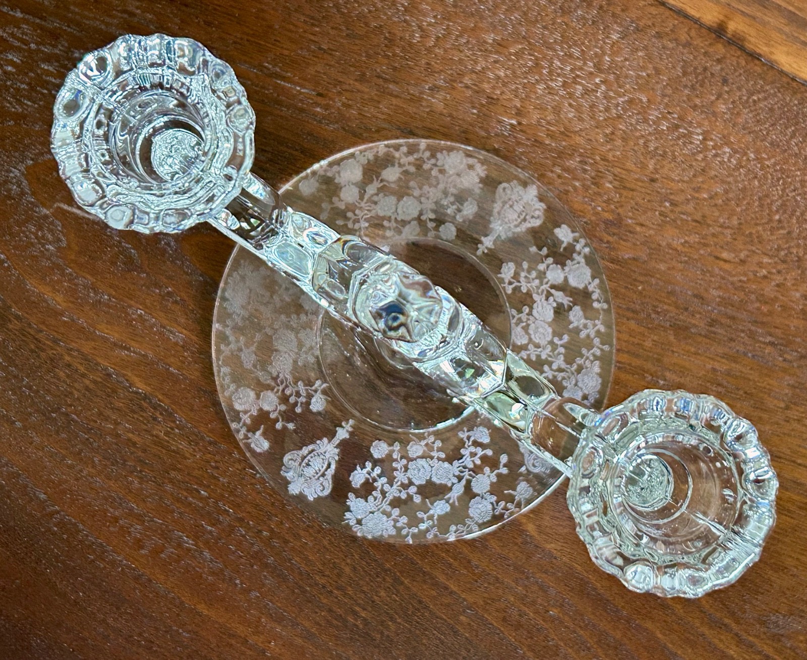PAIR VTG CAMBRIDGE GLASS ROSE POINT ETCHED KEYHOLE 2 LIGHT CANDLE HOLDERS #3400