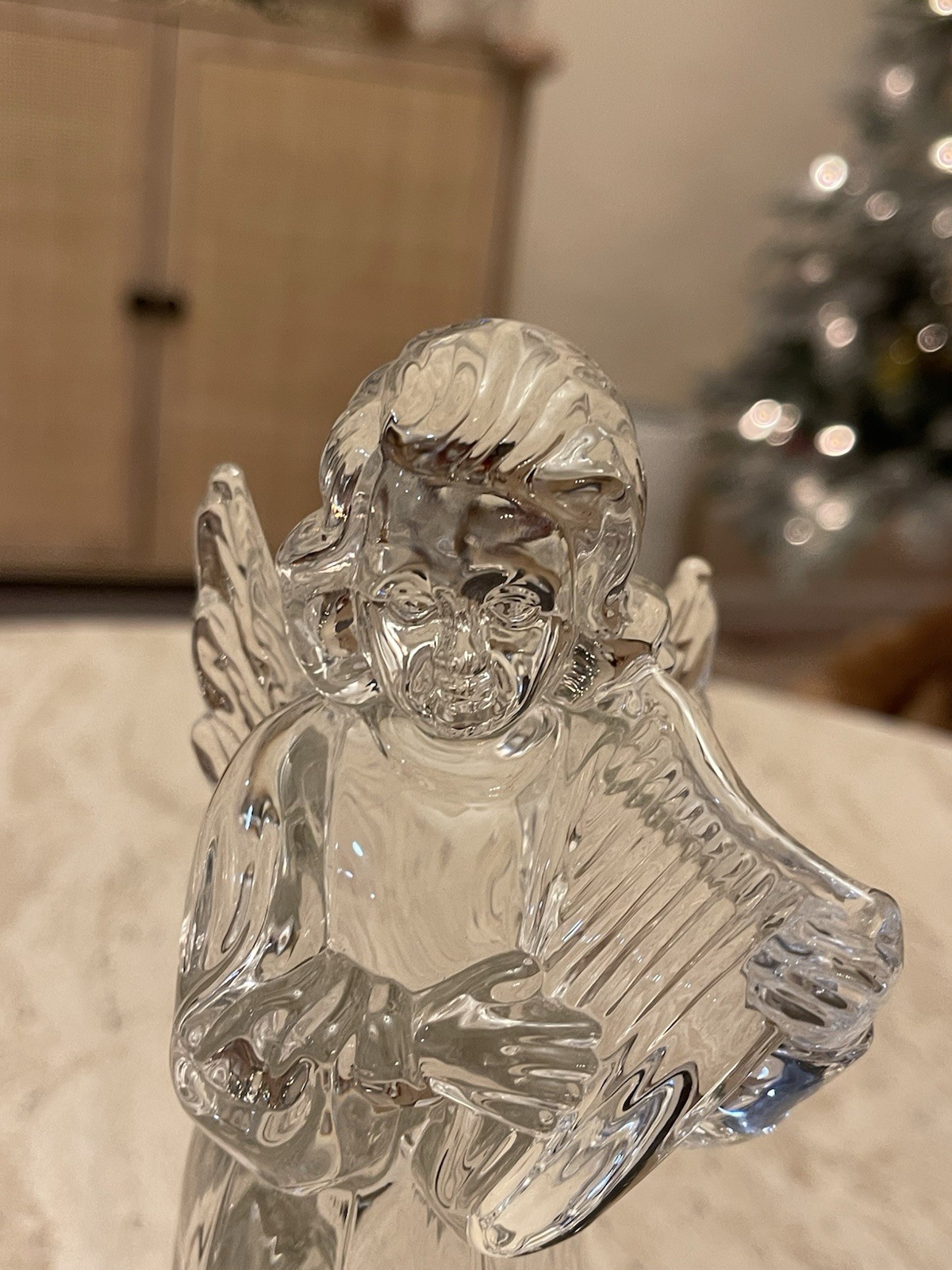 MIKASA HERALD COLLECTION ANGELIC HARP LEAD CRYSTAL ANGEL.