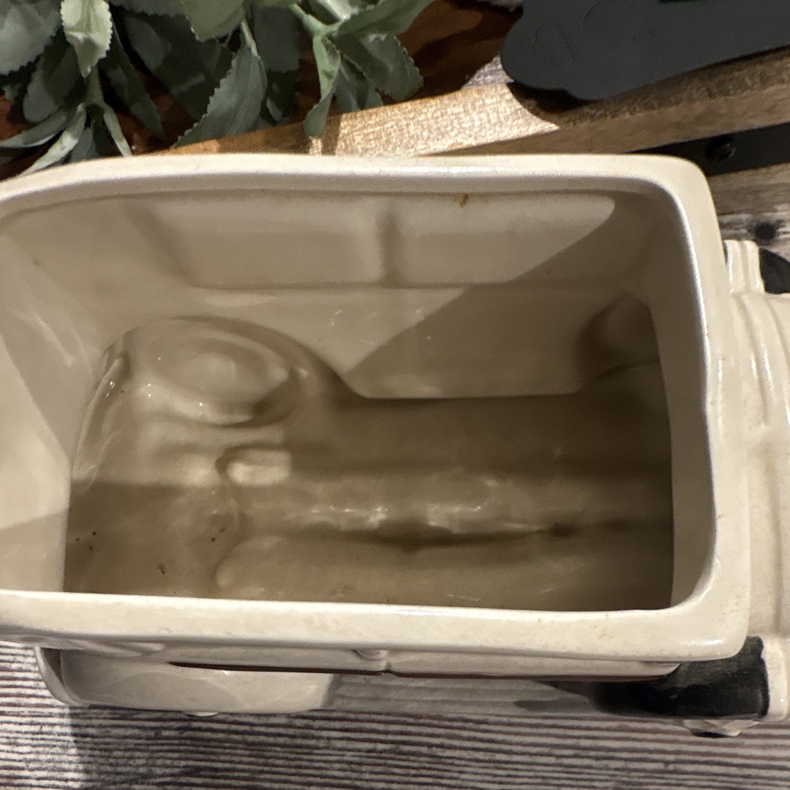 Ceramic Art Deco Car-Shaped Planter, Ivory/Black Glossy Open Top