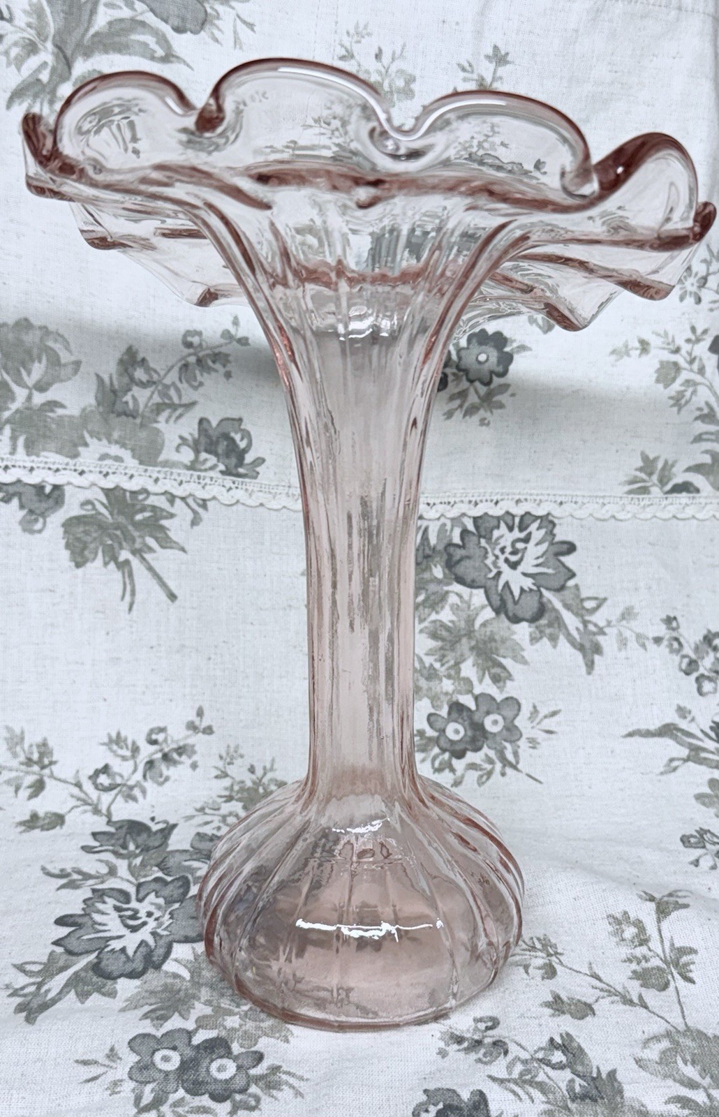 Vintage Leonardo Handarbeit Pink Jack In The Pulpit Large Scalloped Edge Vase