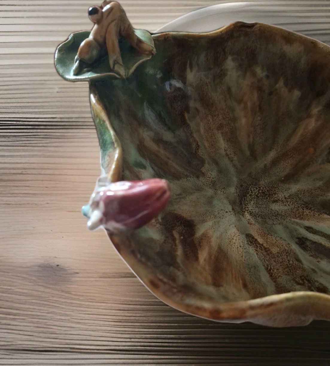 Majolica Pottery Frogs Rose Pretty Planter/Fairy Garden OOAK See Descript Pics