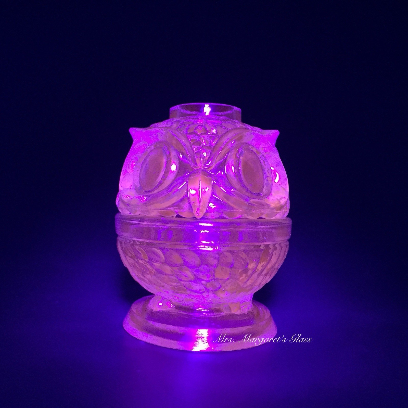 Wilkerson Glass Owl Fairy Lamp Teal Blue UV Pink Glow