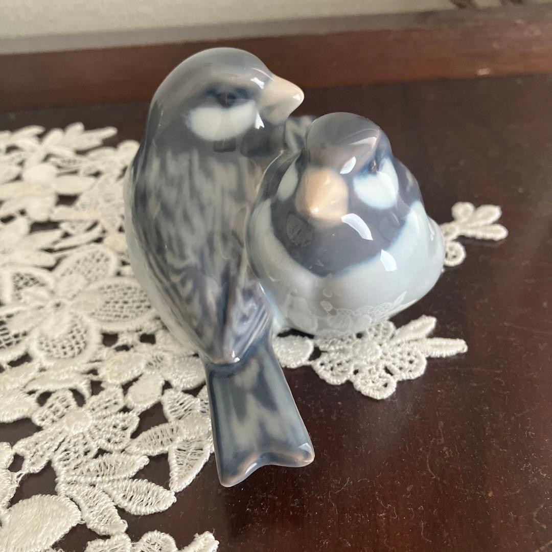 Royal Copenhagen Sparrow Lovebird Elegant Graceful Formal Luxury Denmark Japan