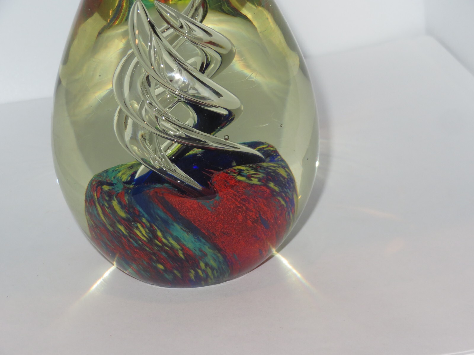Glass Flower Paperweight Controlled Bubbles Vintage Art Glass (N803)