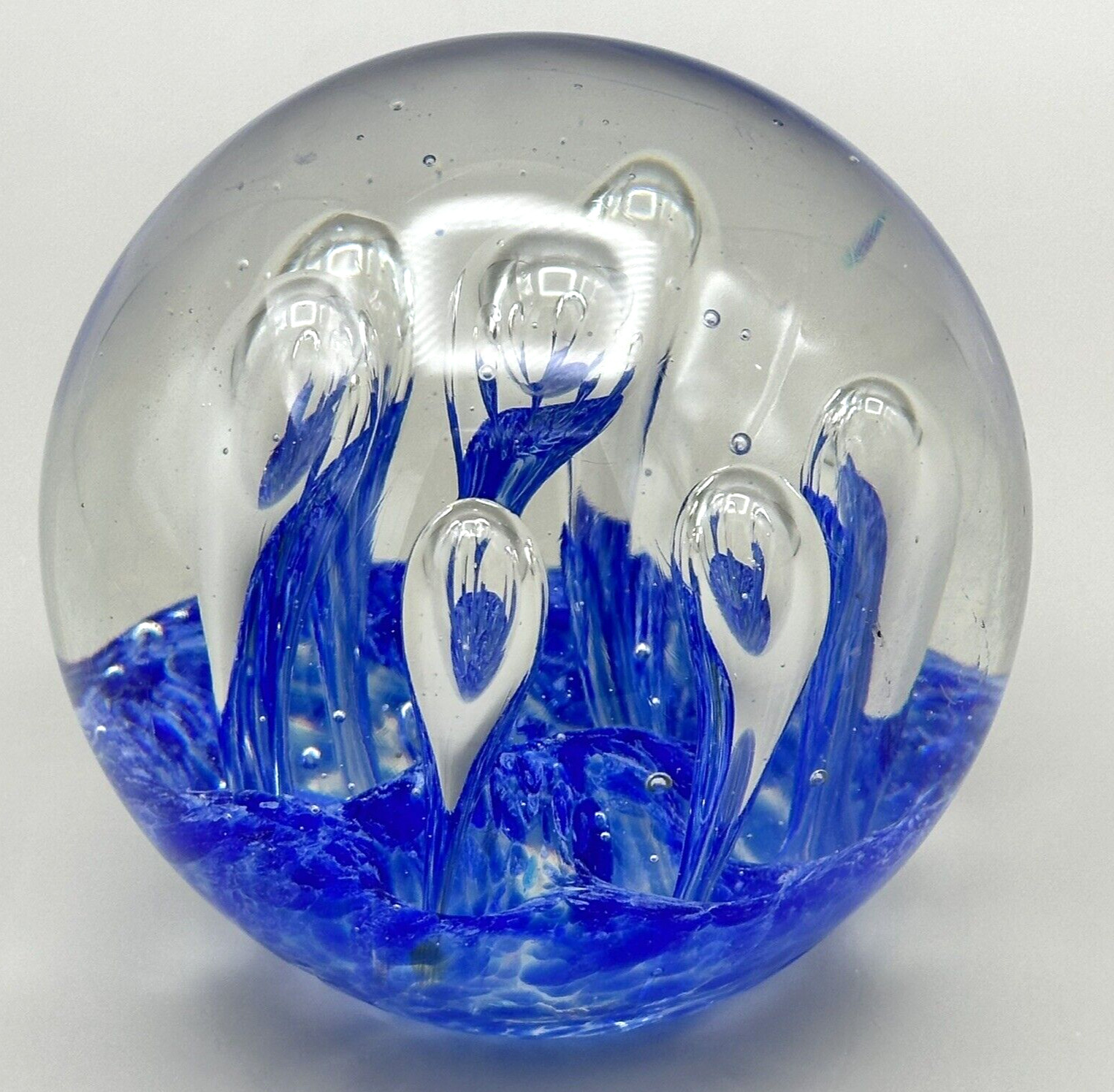 Studio Art Glass Paperweight Clear and Blue Swirl Controlled Bubbles Heavy READ