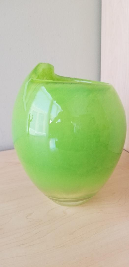 John Rocha Waterford Crystal Large Green Art Glass Vase 9.5″ Ireland Heavy