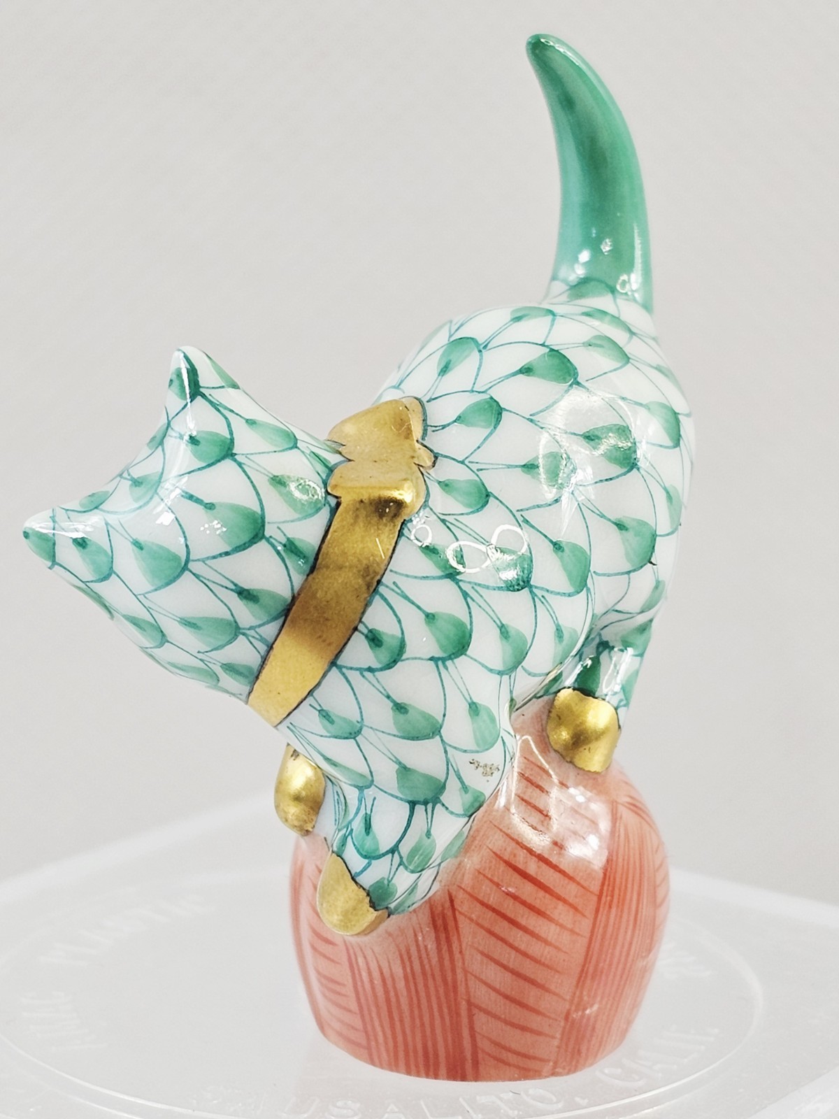 Herend Mischievous Cat On Yarn Ball Green Fishnet Miniature Porcelain Figurine