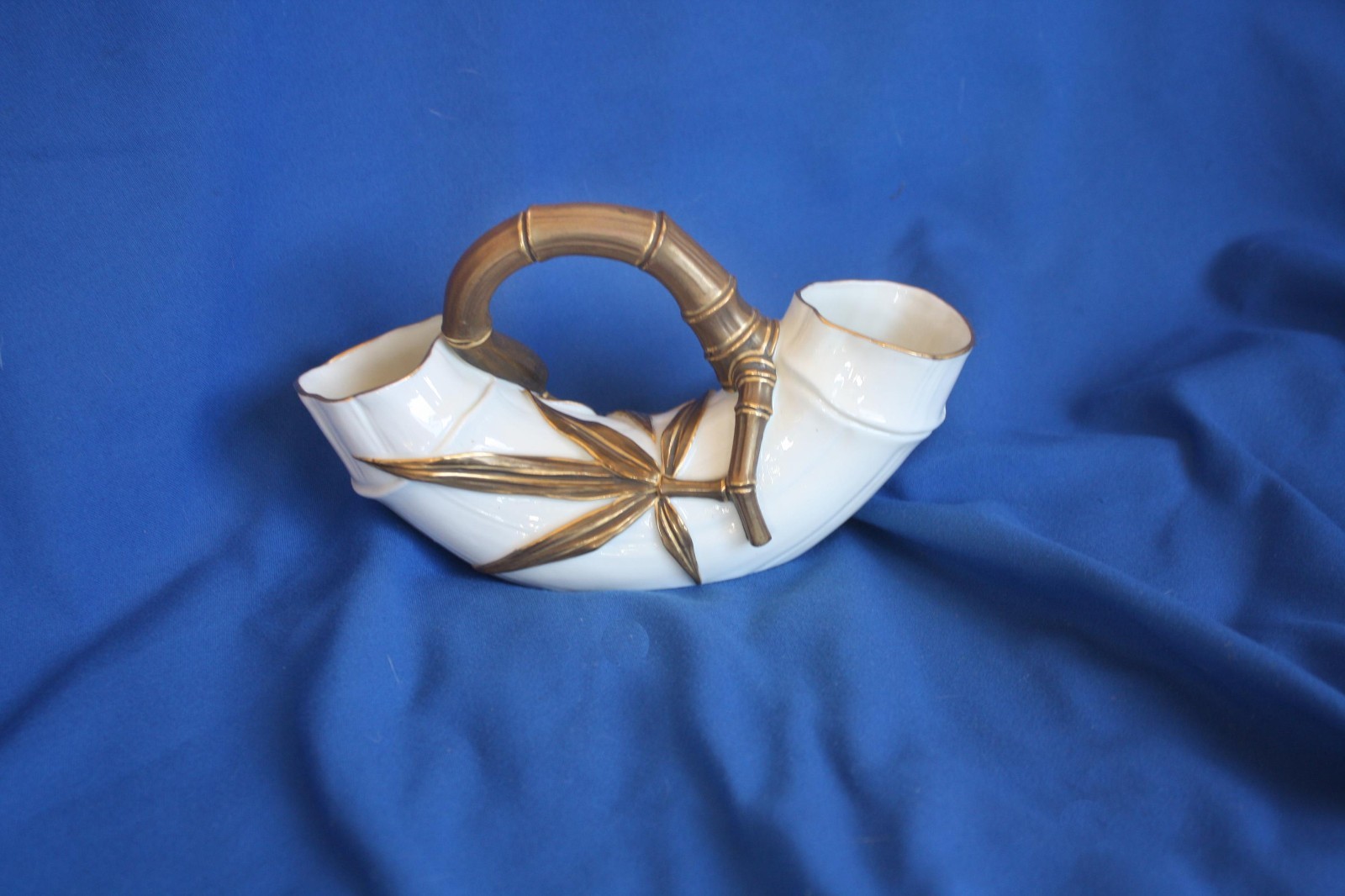 Royal Worcester Aesthetic Ivory & Gold 8″ Bamboo Porcelain Double Vase