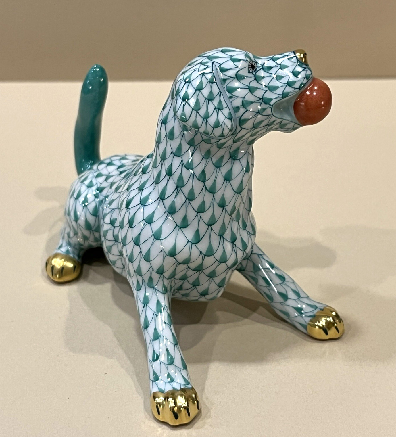 Herend Dog Figurine – Labrador w/ Ball – Green Fishnet NIB ($ 655)