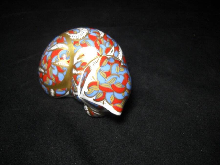 Royal Crown Derby Napping Cat Imari Paperweight/Figure Excellent