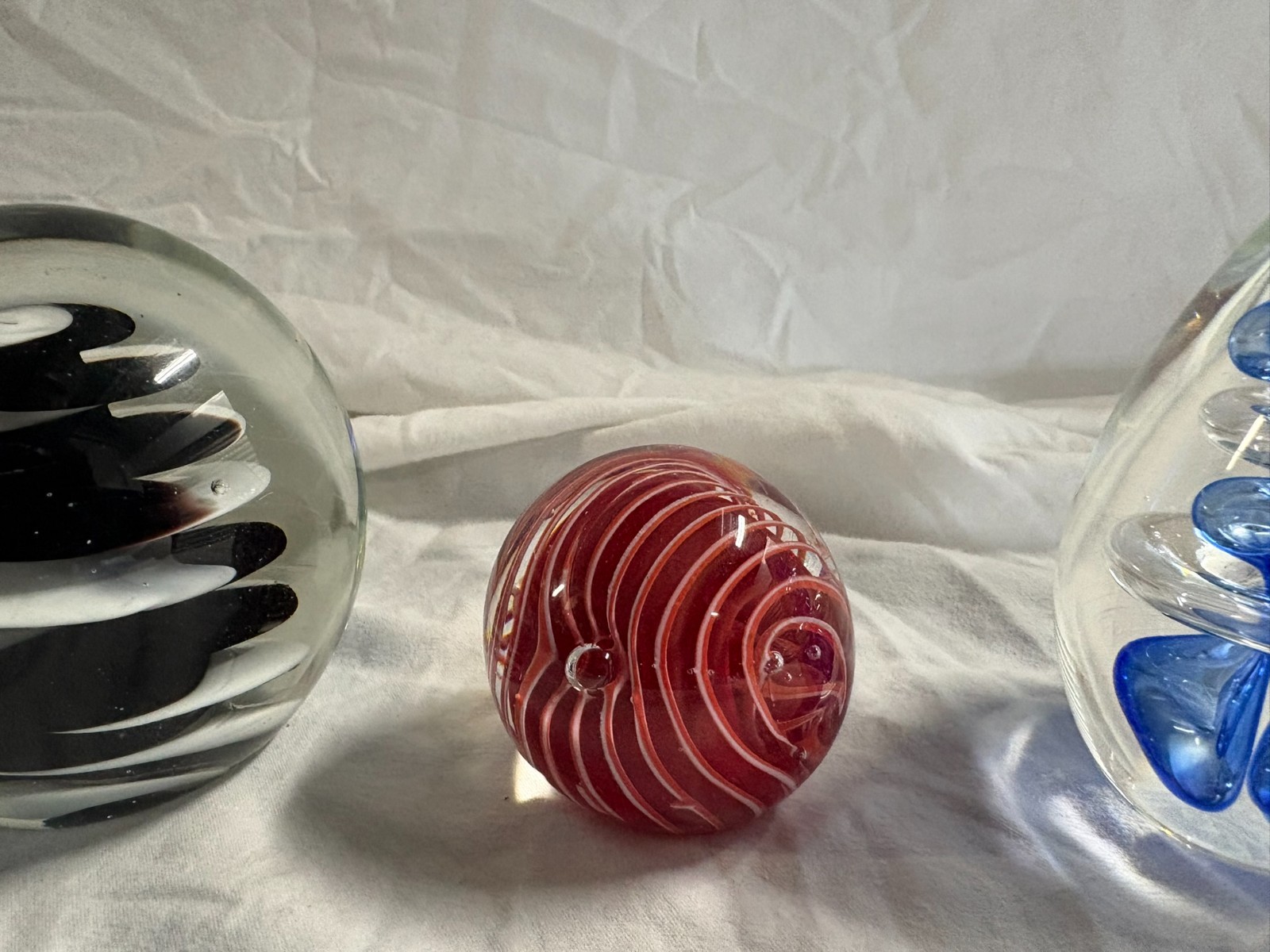 Edinburgh Glass Paperweight & DYNASTY GALLERY LOT OF 4 IN NEW CONDITION PG8