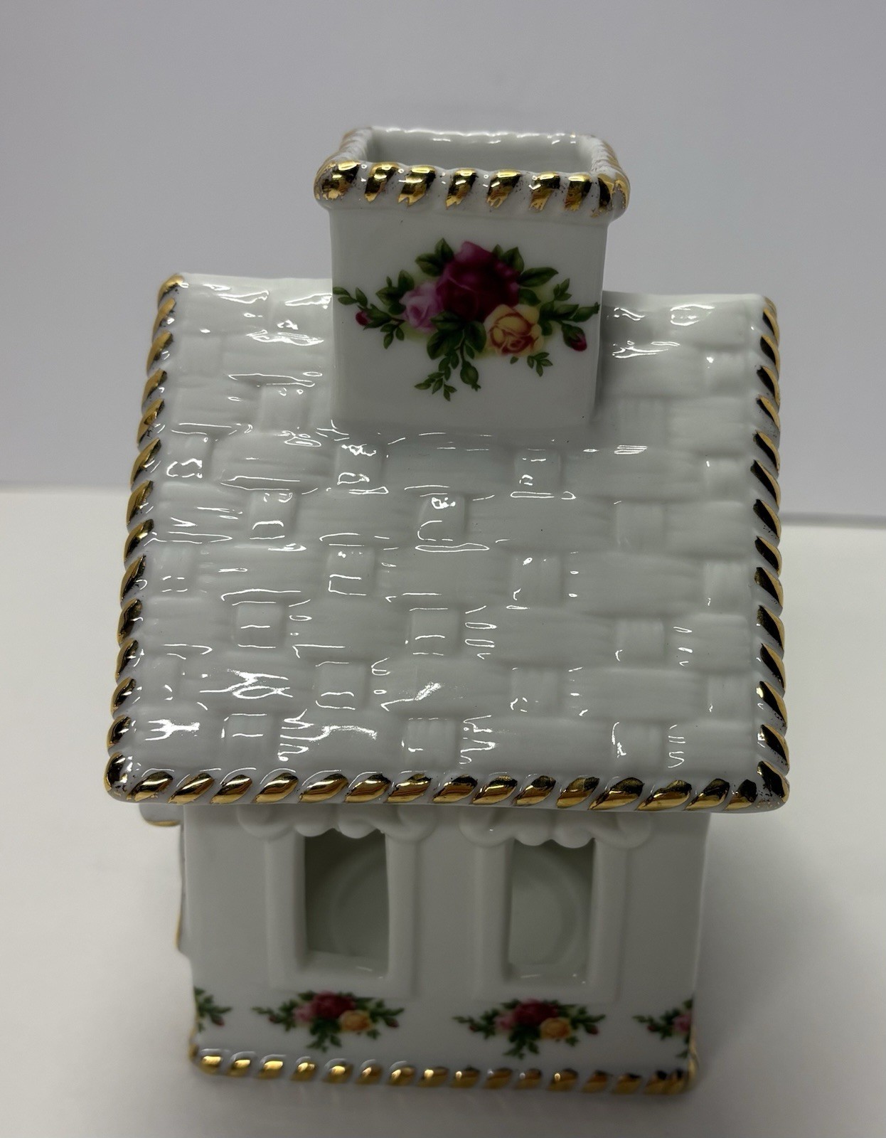 Royal Albert Old Country Roses Basketweave Cottage Votive Candle House 2 Pieces