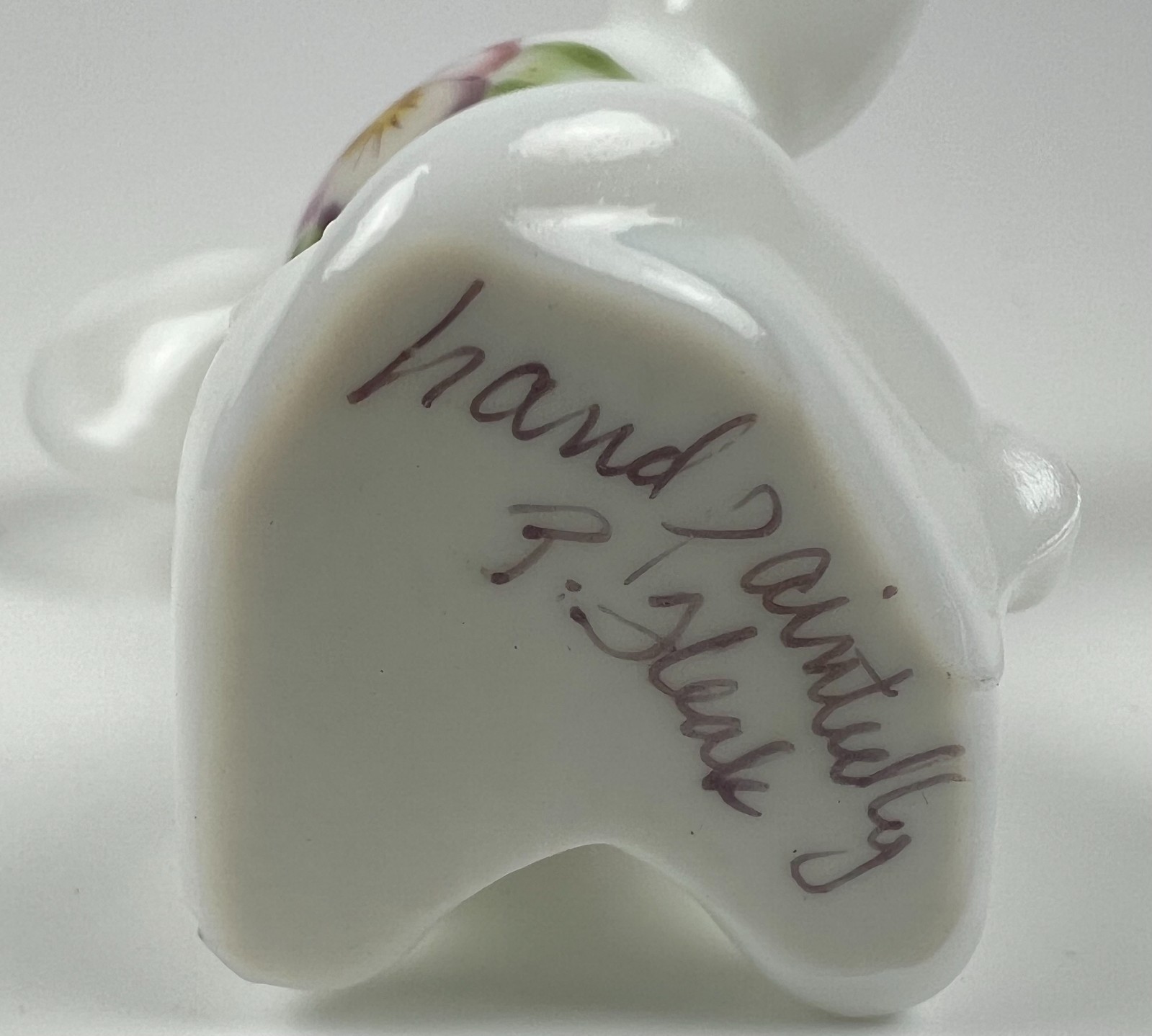 vintage signed Fenton uranium white glass hand painted mouse figurine UV glows