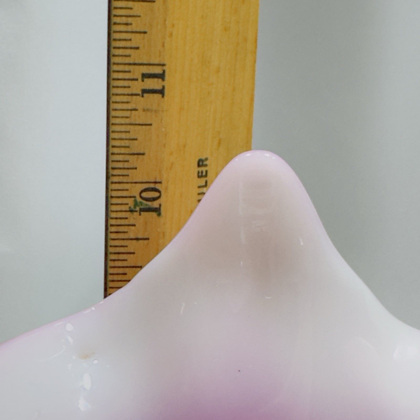 Art Glass Jack in the Pulpit White Pink Purple Ombre Glass 10.5″ Vase Wavy