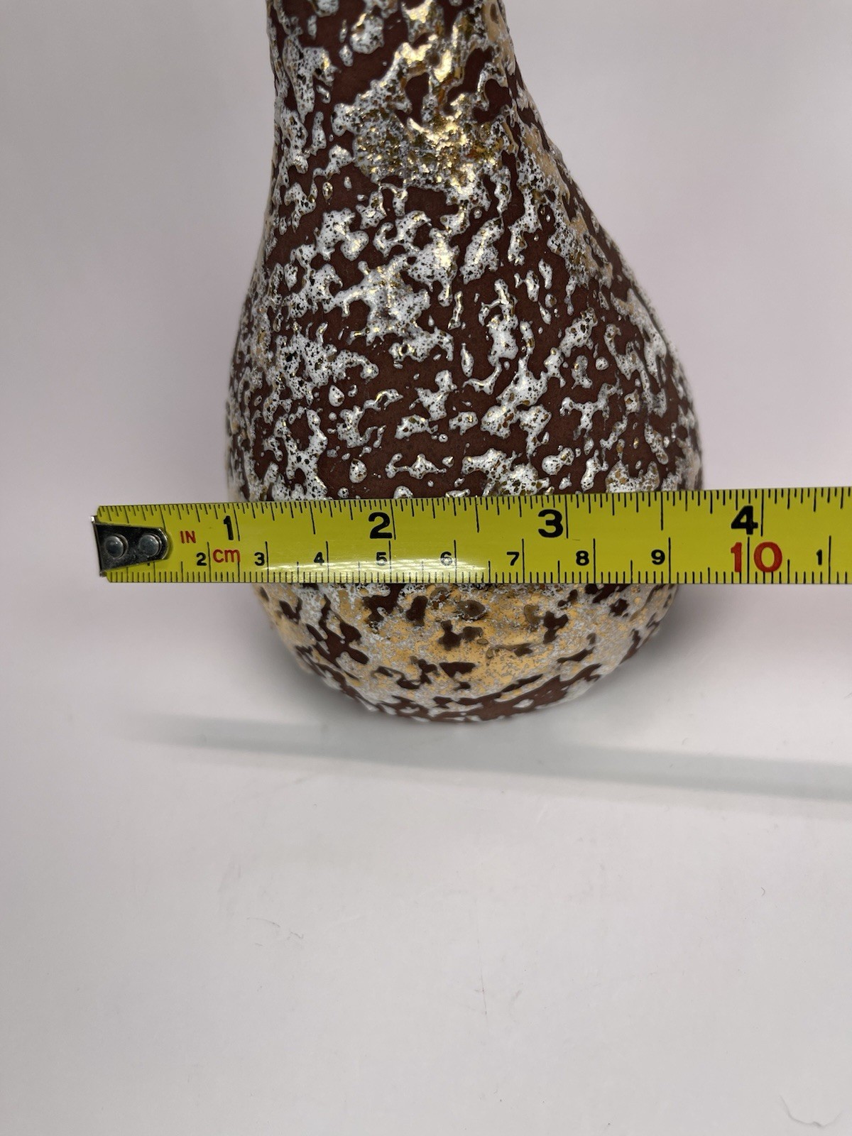 Vtg MCM Art Pottery Bud Vase Brown White Lava Style Splatter Gold Luster 10”