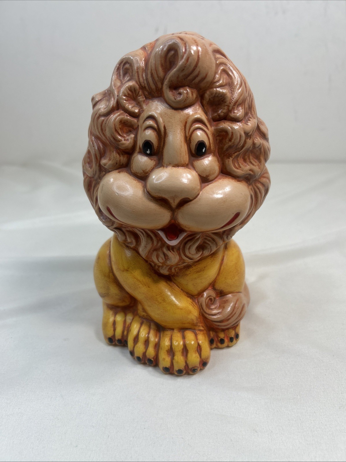 Vintage Atlantic Mold Pattie The Lion Figurine 1970 Signed RAM Ceramic