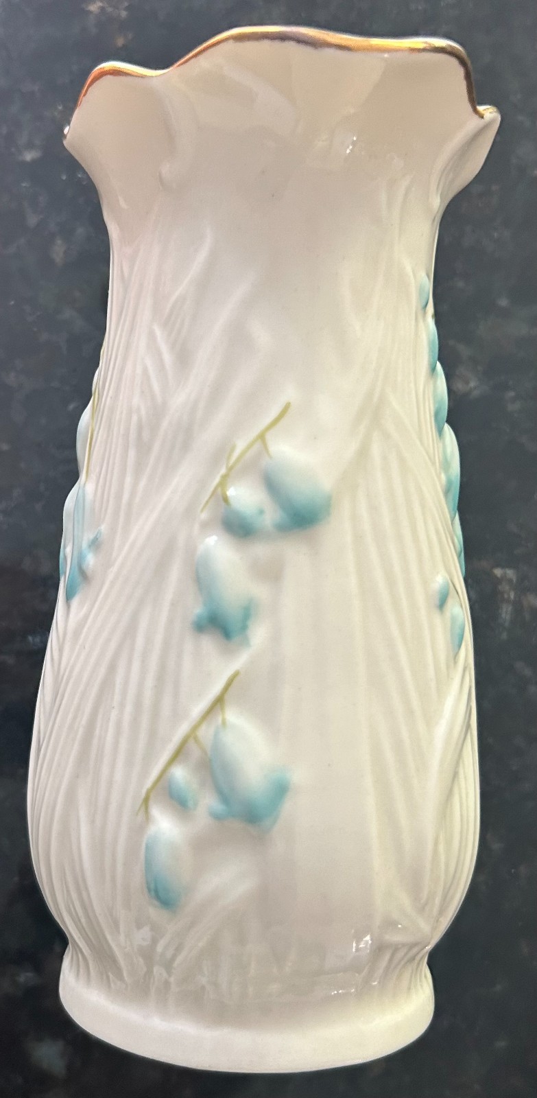 Vintage Belleek Harebell Vase Bluebell Flowers Green Mark Ireland 1965-1980 mark