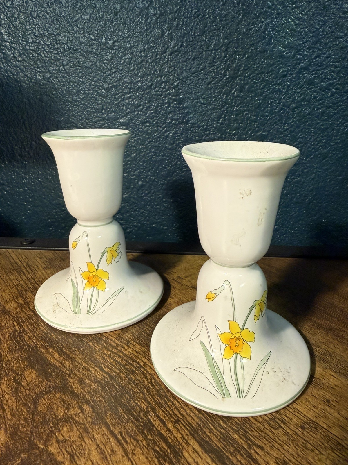 Block Bernarda Portugal Daffodil Candlestick Pair – 1983 Mary Lou Goertzen Vtg