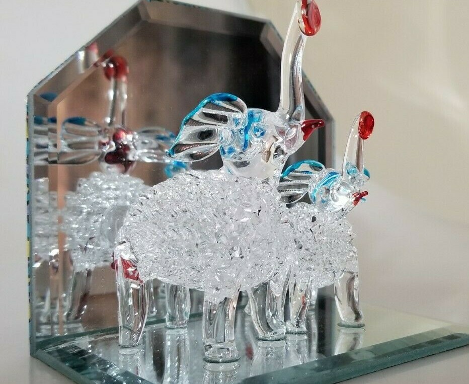 Mirrored Studio Handcrafted Blown Glass Elephant Family Art Glass Figurine VGC